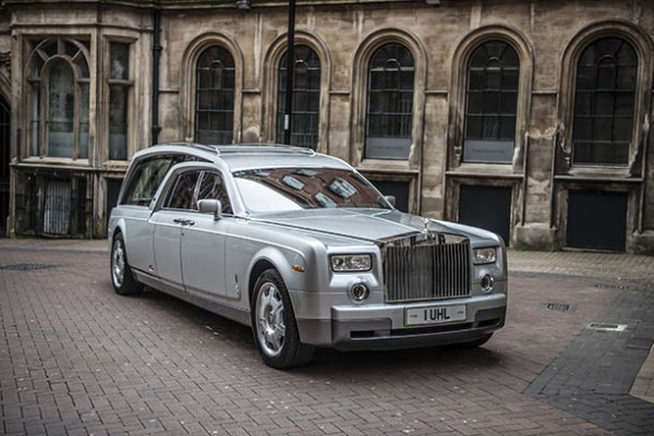 Rolls royce hearse hires stock photography and images  Alamy